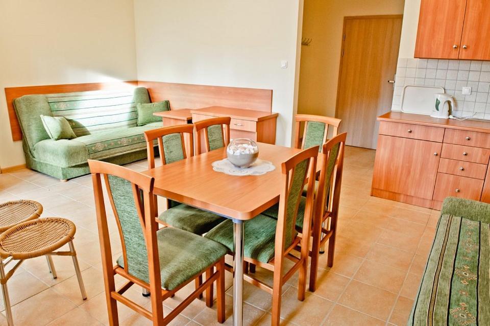 Osrodek Wczasowy Bursztyn Hotel Gdansk Ngoại thất bức ảnh